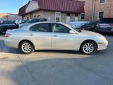 Used 2004 Lexus ES 330 image 2