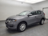 Used 2018 Nissan Rogue S image 2