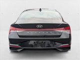 Used 2023 Hyundai Elantra SEL w/ Preferred Accessory Package image 3