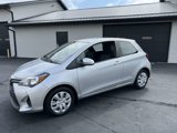 Used 2015 Toyota Yaris L image 2