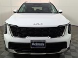 Used 2024 Kia Sorento S image 2