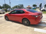 Used 2022 Toyota Camry SE image 3