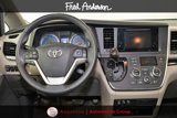 Used 2015 Toyota Sienna XLE Premium image 2