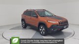 Used 2016 Jeep Cherokee Trailhawk w/ Comfort/Convenience Group image 3