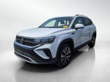 Used 2024 Volkswagen Taos SE image 3