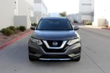 Used 2018 Nissan Rogue S image 2