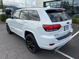 Used 2020 Jeep Grand Cherokee Altitude image 5