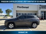 Used 2022 Jeep Compass Latitude image 2