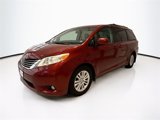 Used 2011 Toyota Sienna image 3