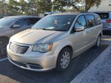 Used 2012 Chrysler Town & Country Touring-L w/ Driver Convenience Group image 3