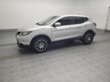 Used 2019 Nissan Rogue Sport S image 2