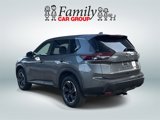 Used 2024 Nissan Rogue SV image 4