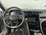 Used 2023 Jeep Grand Cherokee L Laredo image 3