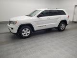 Used 2017 Jeep Grand Cherokee Laredo image 2