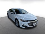 Used 2023 Chevrolet Malibu LT image 2