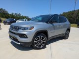 Used 2023 Jeep Compass Limited image 4