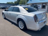 Used 2012 Chrysler 300 image 2