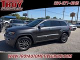 Used 2017 Jeep Grand Cherokee Limited w/ Luxury Group II image 3