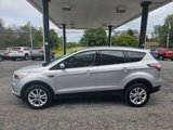 Used 2017 Ford Escape SE image 4
