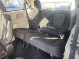 Used 2017 Dodge Grand Caravan SE image 6