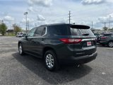 Used 2018 Chevrolet Traverse LT w/ LPO, 'HIT The Road' Package image 6