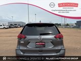 Used 2018 Nissan Rogue SV image 3