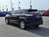Used 2017 Ford Edge SE image 2