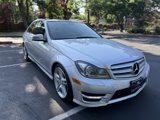 Used 2013 Mercedes-Benz C 300 4MATIC Sedan image 3