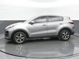 Used 2020 Kia Sportage LX image 2