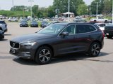 Used 2022 Volvo XC60 B5 Momentum image 3
