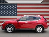 Used 2017 Nissan Rogue SV image 2