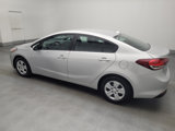 Used 2017 Kia Forte LX image 3