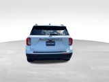 Used 2021 Ford Explorer XLT image 4