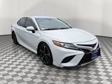 Used 2019 Toyota Camry XSE image 3