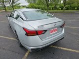 Used 2023 Nissan Altima 2.5 SR image 3