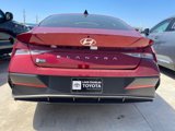 Used 2024 Hyundai Elantra SEL w/ Convenience Package image 4