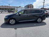 Used 2017 Chrysler Pacifica Platinum image 4