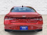 Used 2023 Hyundai Elantra SEL w/ Convenience Package image 3