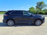Used 2022 Ford Edge SEL image 5