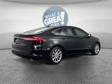 Used 2017 Ford Fusion Energi SE image 3