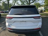 Used 2023 Jeep Grand Cherokee Altitude image 3