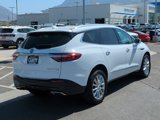 Used 2019 Buick Enclave Essence image 3