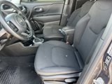 Used 2020 Jeep Renegade Altitude image 5