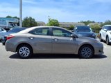Used 2017 Toyota Corolla image 3
