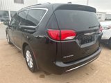 Used 2019 Chrysler Pacifica Touring-L image 6