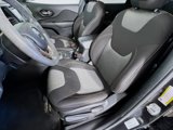 Used 2016 Jeep Cherokee Sport image 3