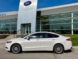 Used 2015 Ford Fusion SE w/ Equipment Group 202A image 2