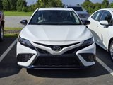Used 2022 Toyota Camry SE image 2