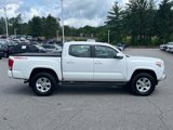 Used 2016 Toyota Tacoma SR image 2