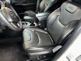 Used 2023 Jeep Cherokee Altitude Lux image 2